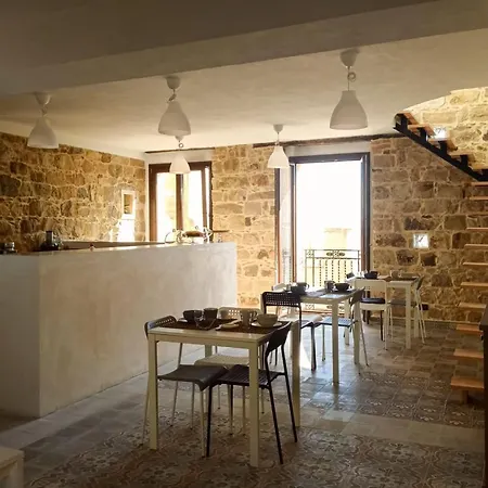 Il Miglio In * Castel di Tusa